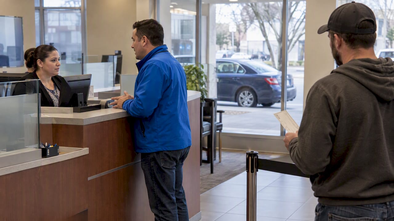 Seller verifies a private-sale cashier's check